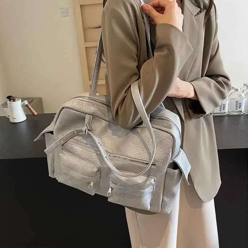 Women PU Leather Shoulder Multi-Pockets Underarm Solid Versatile Commuting Handbag Adjustable Strap Armpit Tote Bag