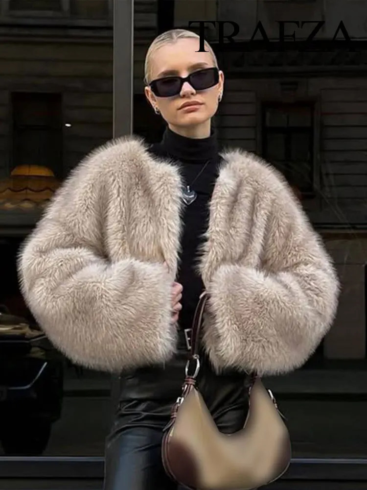 TRAFZA Womens Winter Streetwear Faux Fur Effect Short Jacket Coat Retro Solid Color O Neck LongSleeve Womens Loose Thermal Top 250708