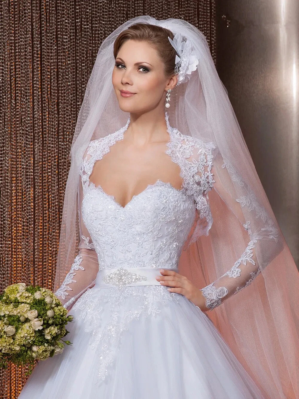 Vintage White A-Line Wedding Dresses With Jacket Lace Appliques Long Sleeves Bridal Gown court Train Vestidos De Novia Back Buttons