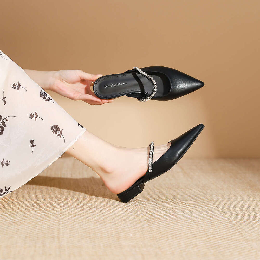 K77-1 Silver Rhinestone Chain Pointed Toe Flat 2024 Spring Style Elegant Light Luxury Sparkling Low Heel Shoes
