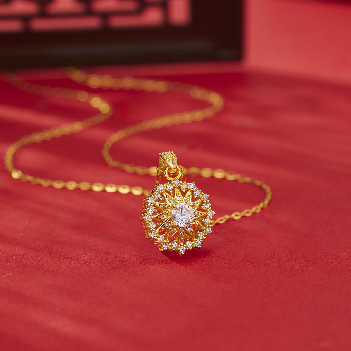 Luxury Jewelry Designer Jewelry Yincheng S925 Sterling Silver Sun Star Compass Necklace For Women Vintage Chinese Style Zircon Full Diamond Address Cl