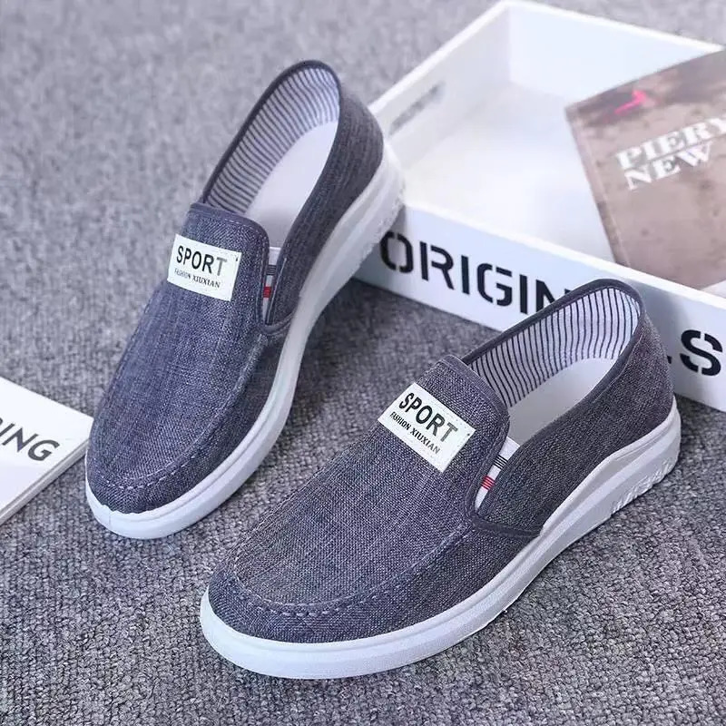 2025 Men Casual Shoes Slip on Canvas Fashion Sneakers Breathable Summer Walking Loafers Non Slip Comfortable Youth Skate Flats 250708