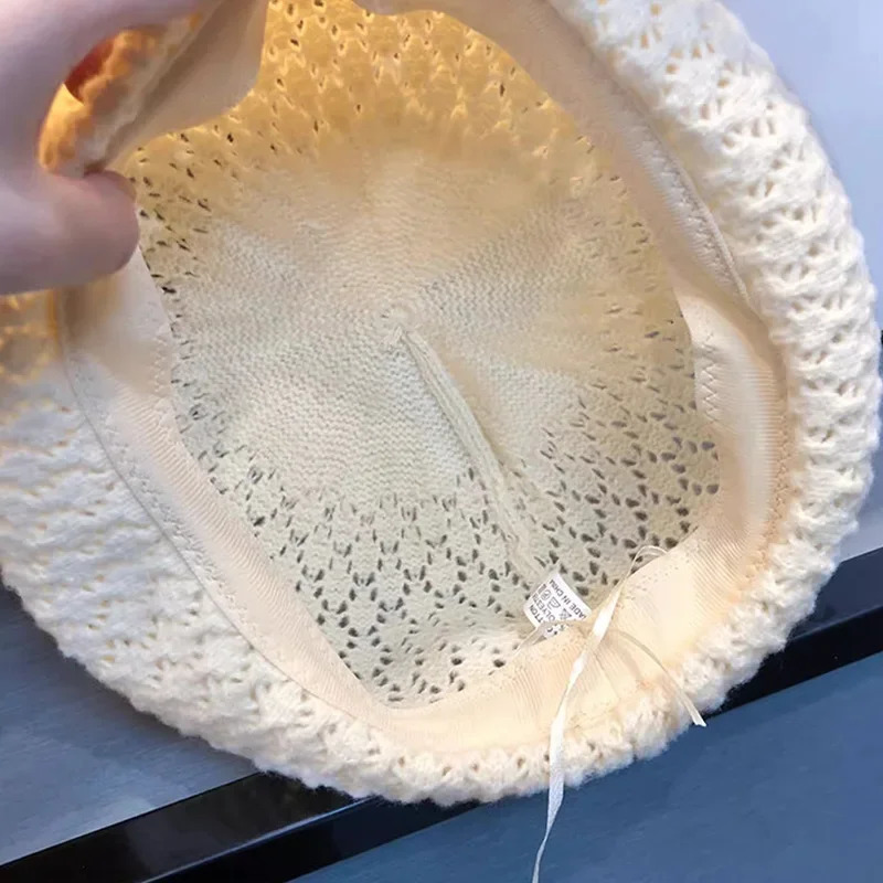 Spring fall Berets Breathable Permeability Knitting Beret Hat for Women Hollow Crochet Retro Fashion Painter Cap Ladies Hats 250712