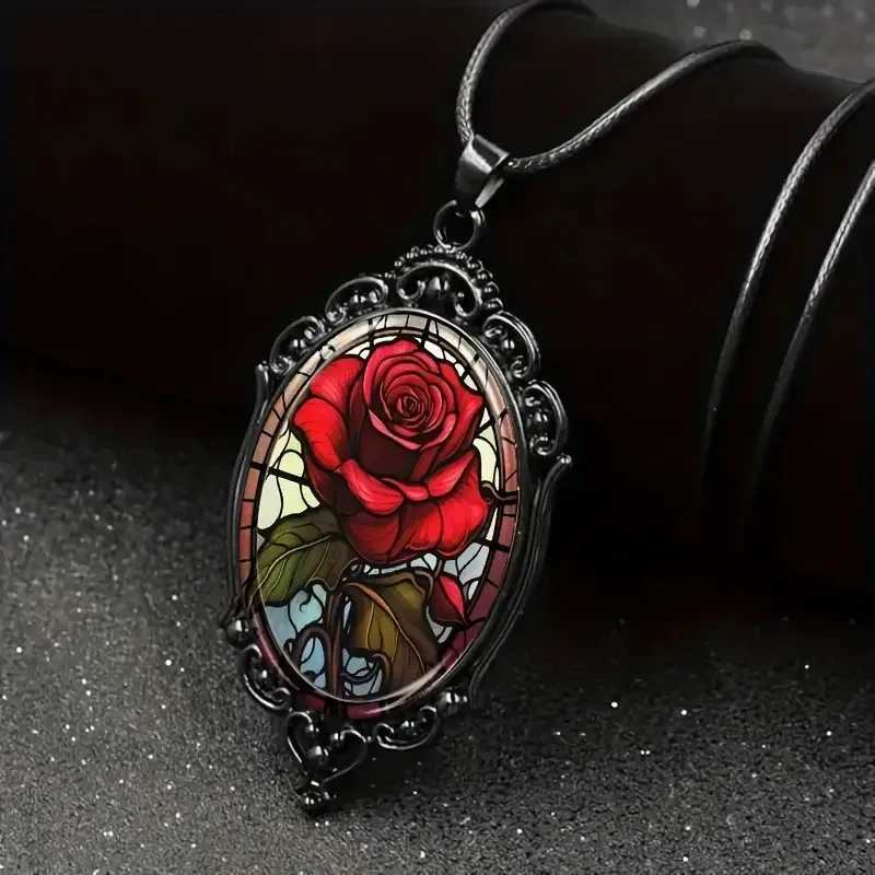 1pc Chic Black Floral Pendant Necklace - with Elegant Fe - Ideal for Romantic Gifts Special Occasions in A Niche Style W250712