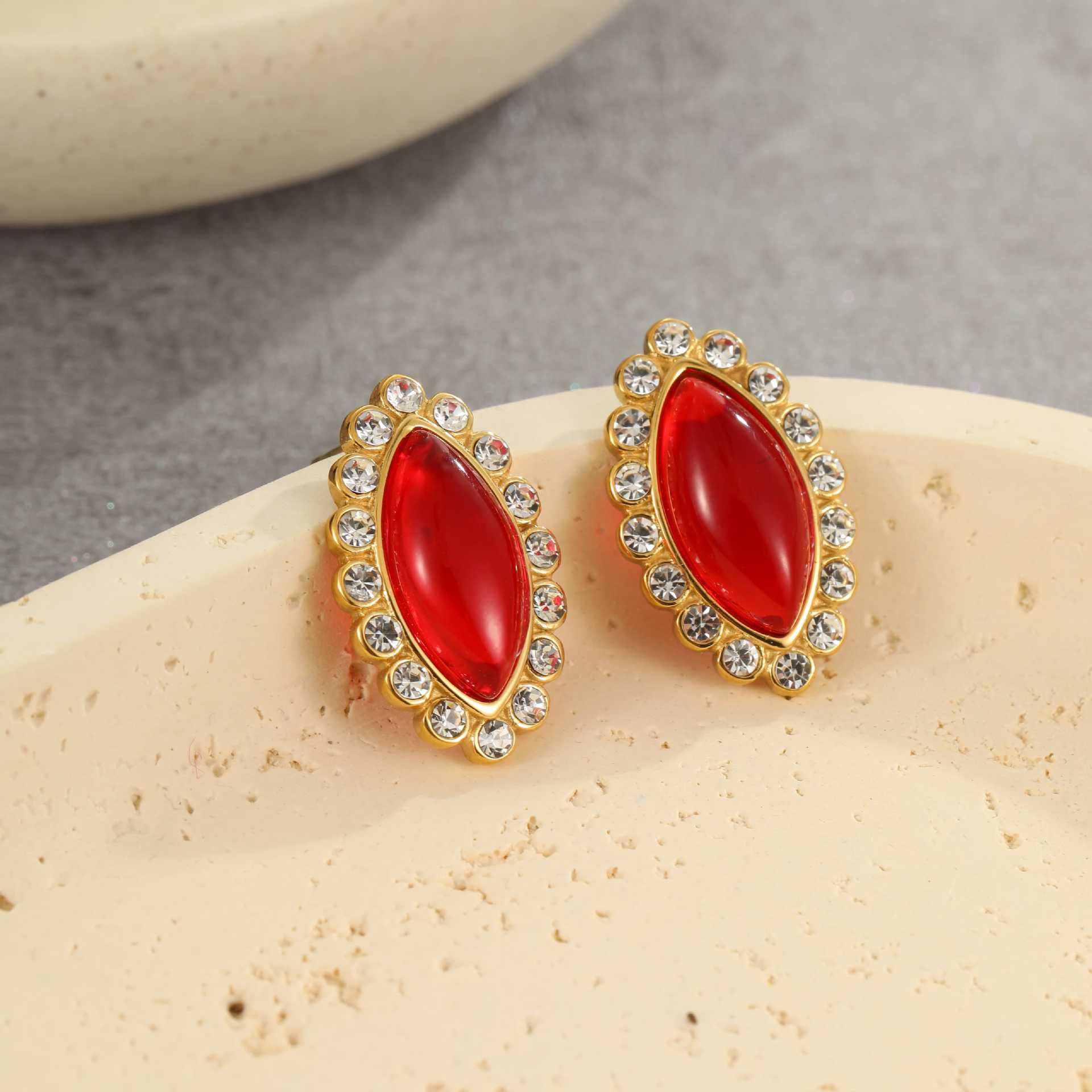 New Versatile Stainless Steel Stud Earrings European and American inspired Dramatic Fashionable Marquise cut Diamond set Titanium Steel Ear Jewelry