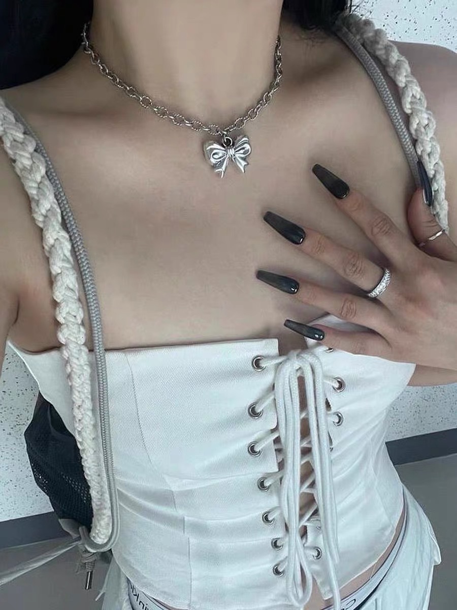 Luxury Jewelry Designer Jewelry Korean INS Style Bow Necklace Retro Niche Design Simple Versatile Y2K Hot Girl Sweet Cool Collarbone Chain Trend