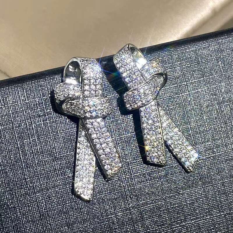 Trendy Bow Design Full Paved Simulate Moissanite Earrings for Wedding Engagement Silver Plated CZ Stud Earrings Women