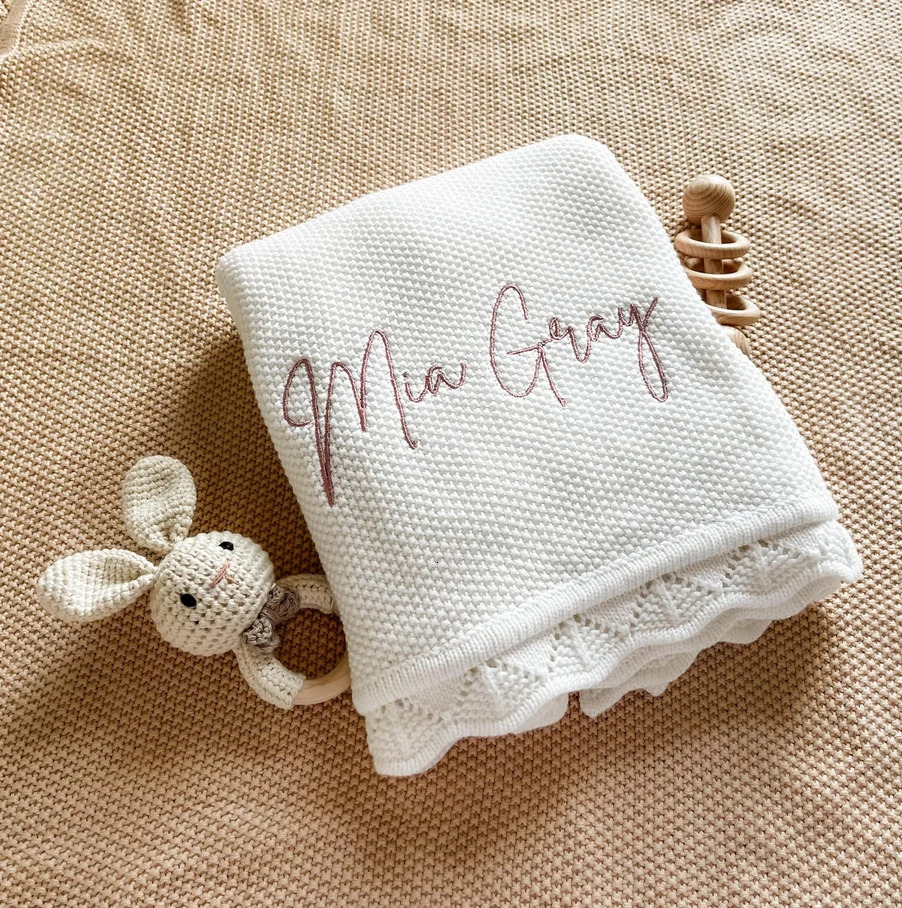 Personalized Knitted Blanket for Baby Boy Or Girl Soft Breathable Embroidered Name Blanket Baby Shower Stroller Birthday Gift 250708