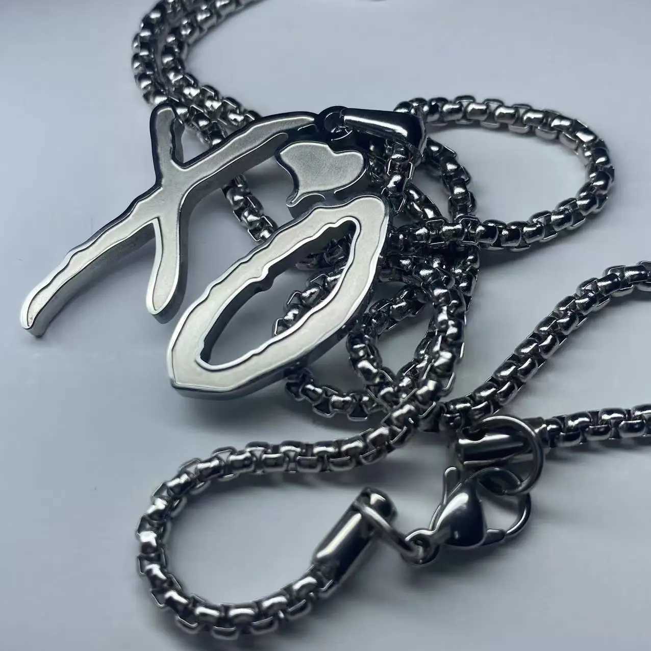 Delicacy Fashion Hip Hop Rock Titanium Steel Letter Pendant Necklace Heavy Industry Personality Men Cool Party Jewelry W250712