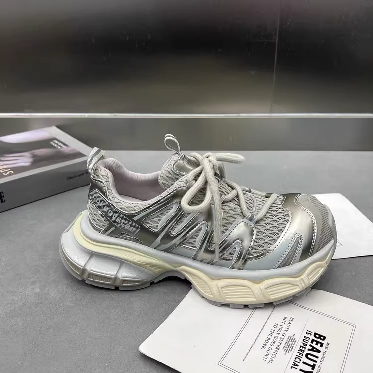 Mesh breathable dad shoes new styles for spring and summer big - head thick - sole lightweight running sports shoes for women
