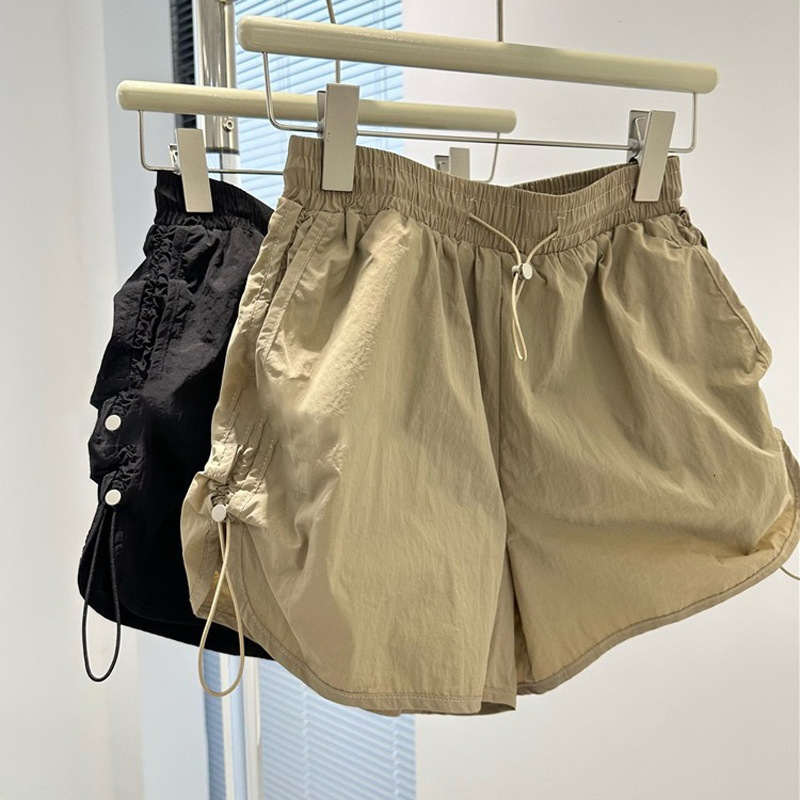 2025 Summer new women's solid color elastic waist work pants, women's summer A-line wide leg casual pants, loose shorts, new designer shorts