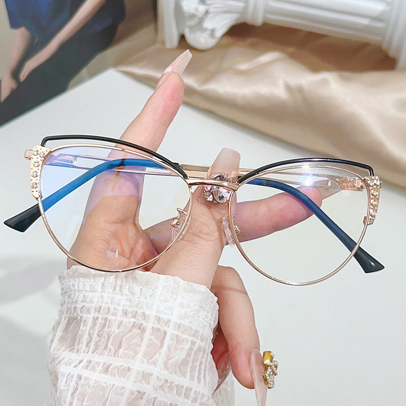 Designer Luxury Women's Glasses, Fashionable And Trendy Glasses Frame, Retro Metal Spring Men's Glasses, Optical Glasses, Personalized Cat-e
