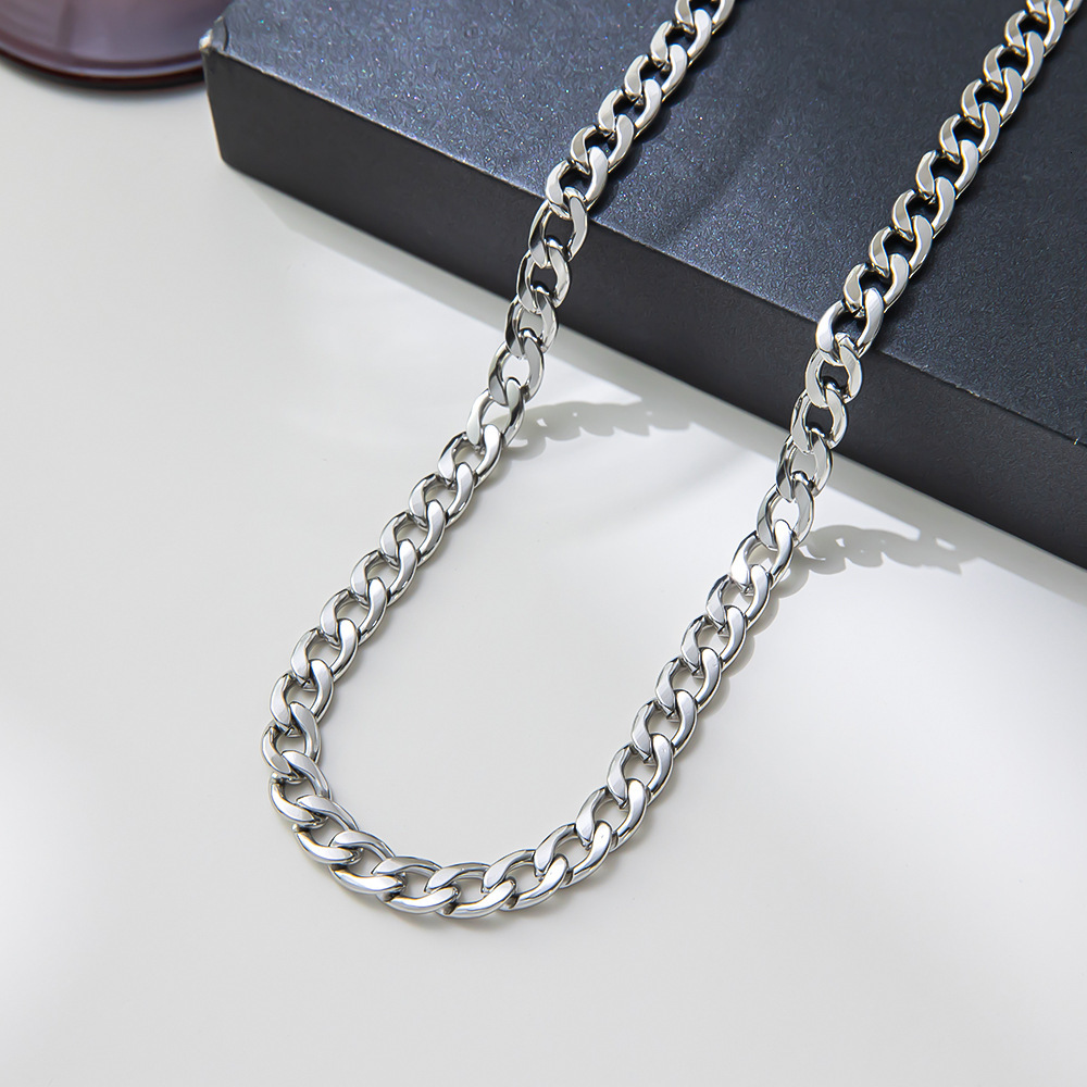 Luxury Jewelry Designer Jewelry European And American Basic Style Versatile Hip-hop Titanium Steel Necklace Niche Temperament Punk Cool Trend Non-fadi