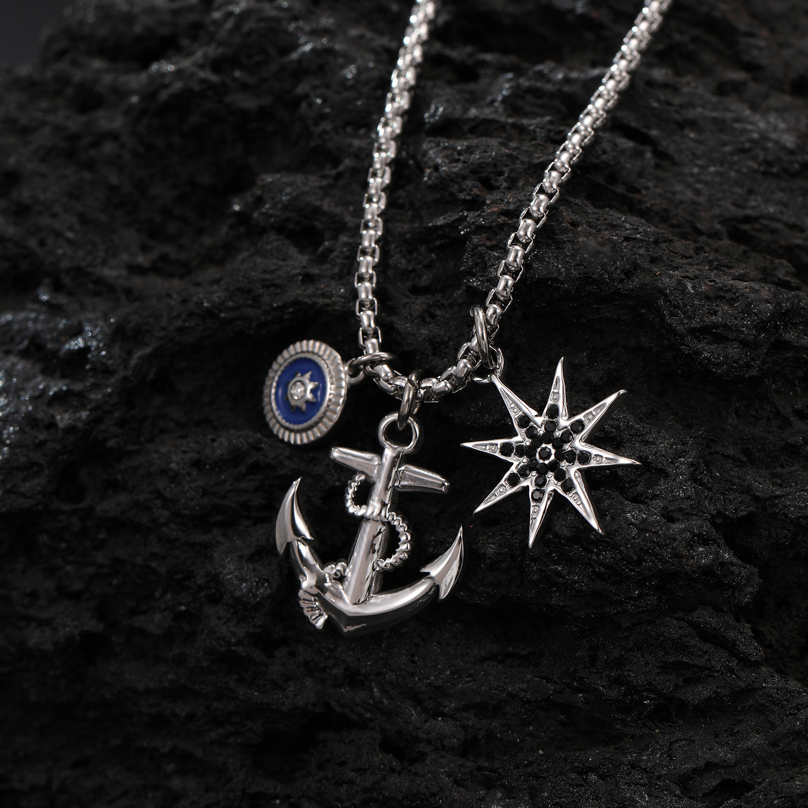 Luxury Jewelry Designer Jewelry LOFTILY Cross-border Amazon Hot-selling Eight-pointed Star Axe Round Pendant Necklace For Men Personalized Stainless P