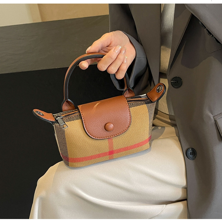 Luxury Brand Designer Bag 2024 Fashion Mini Square Bag New Casual Shoulder Underarm Bag Retro Plaid Handbag Crossbody Bag