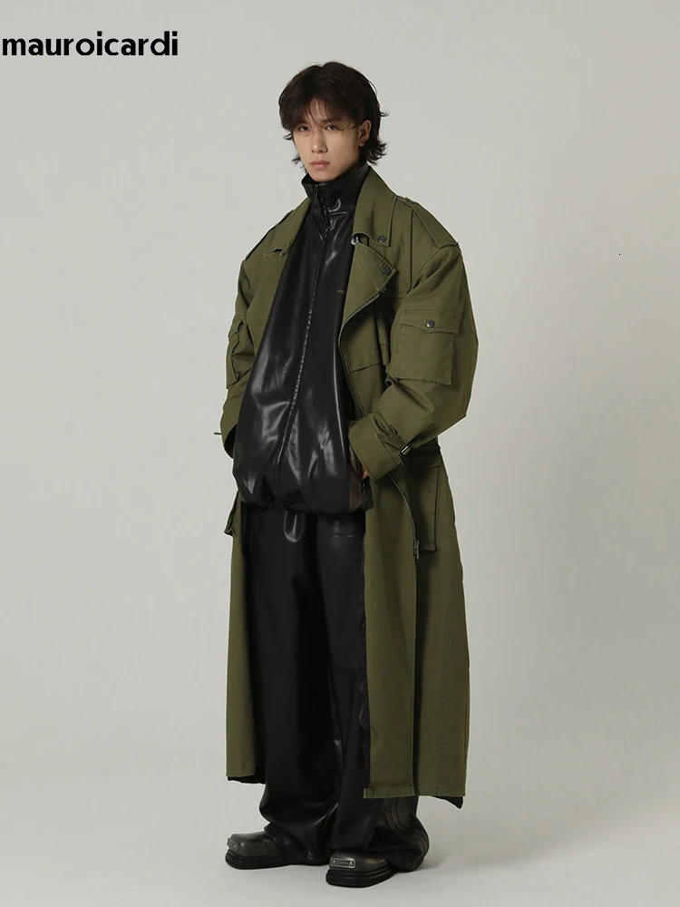 Mauroicardi Spring Autumn Cool Long Army Green Oversized Overcoat Men Sashes Loose er Clothing Cargo Coat 250708