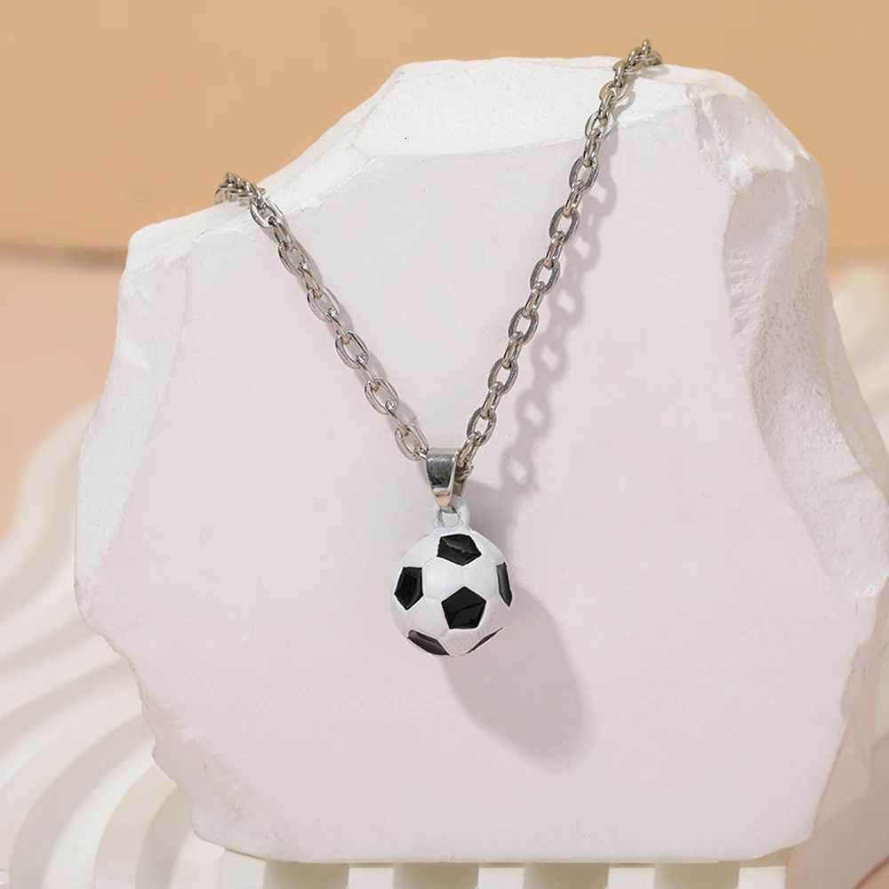 New In Sporty Basketball Football Pendant Necklace 3D Ball Choker For Wen Men Boys Fans Lovers Jewelry Party Birthday Gift W250712