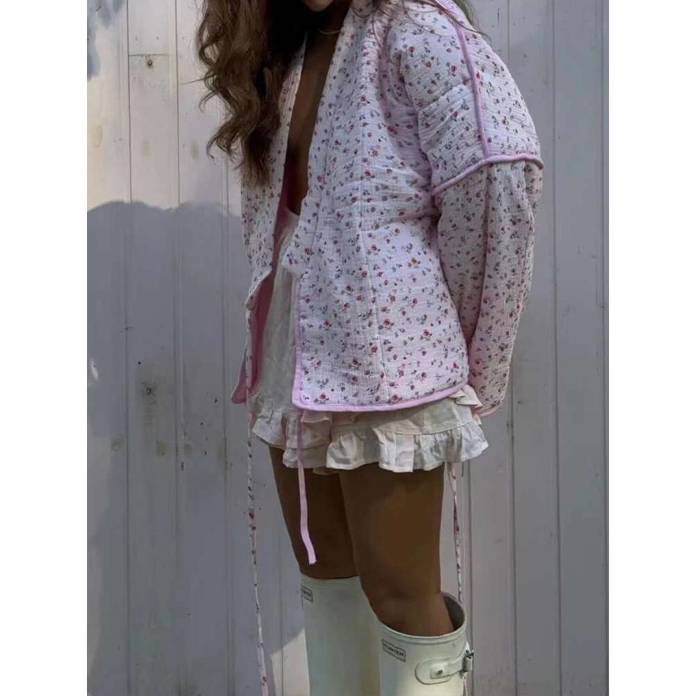 New autumn fresh pink floral V-neck hemming slightly wrinkled fabric versatile lace-up long-sleeved cotton jacket for women