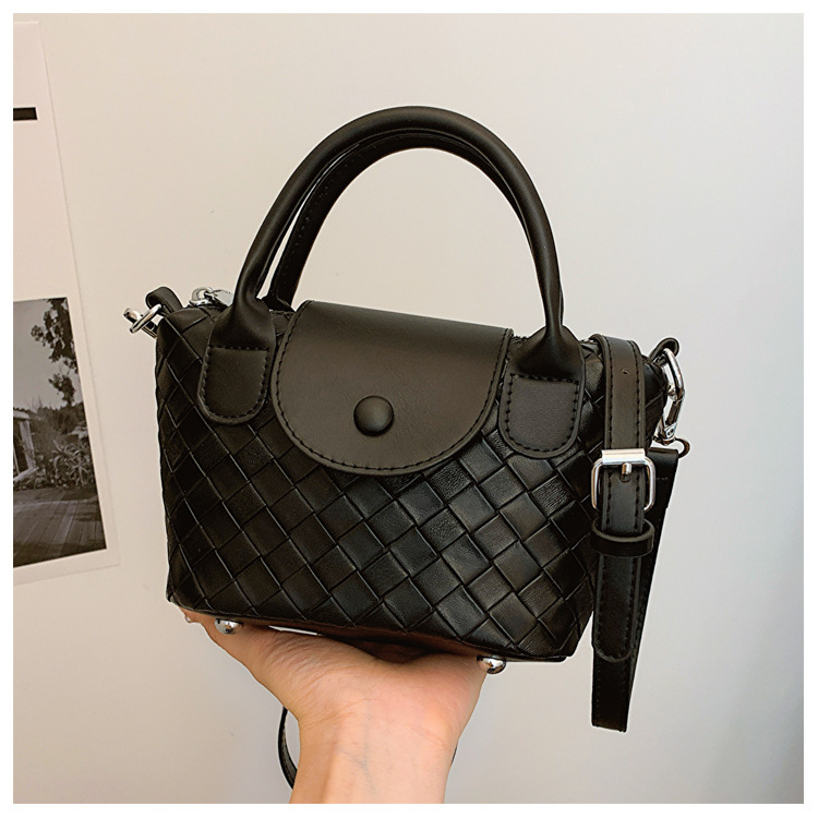 Luxury Brand Designer Bag Early Autumn New Imitation Woven Women's Bag Dumpling Bag High-Quality Texture Handbag Versatile Shoulder Crossbody Bag