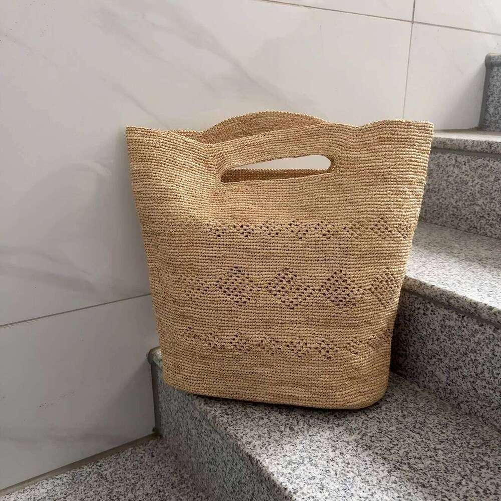 2025 New Summer Fashion Hollow Natural Lafite Grass Fashion Women Tote Bag High Quality Designer Style Handbag
