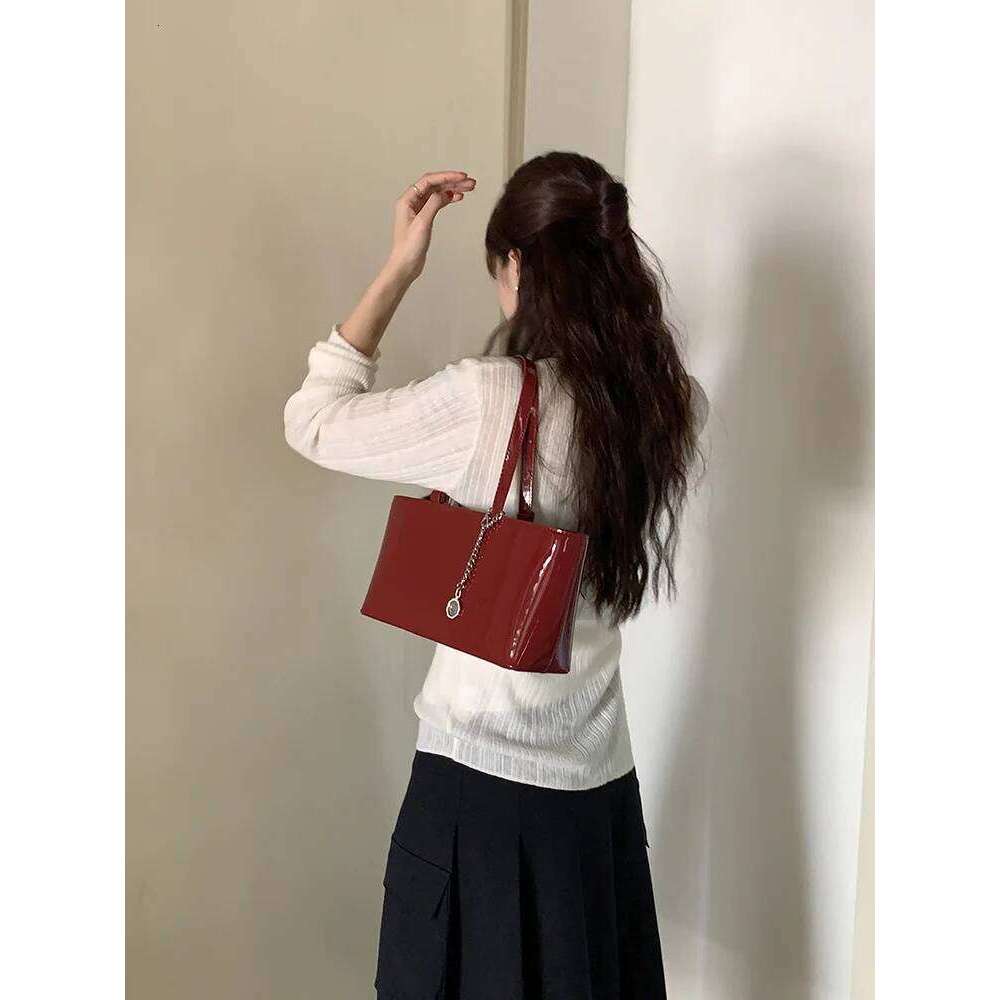 Whiterm Retro Leather Handbag Autumn Winter New Sle Korean Version Wine Red Single Oulder Underarm Bag Ele Quali