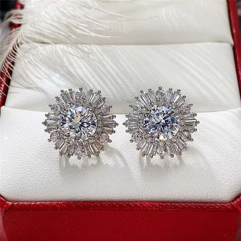 Hot Selling Luxury Big Zirconia Diamond Flower Earrings Bride Women Wedding Female Silver Plated CZ Stud Earring