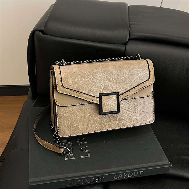 Luxury Brand Designer Bag Cross-Border Bag Niche High-End Snake Pattern Crossbody Small Square Bag For Women 2025 New European And American Trend Comm