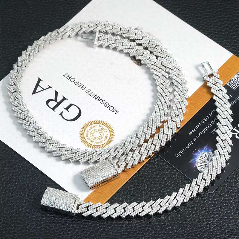 Luxury Men Hip Hop Iced Out Fine Jewelry S925 Silver VVS 10MM Moissanite Cuban Link Chain Necklace