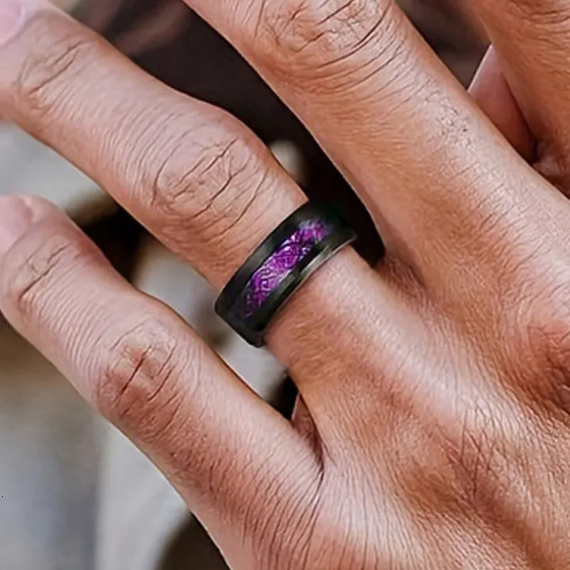 Sweet romantic love heart ring for women men dragon pattern stainless steel couple jewelry wholesale 250704