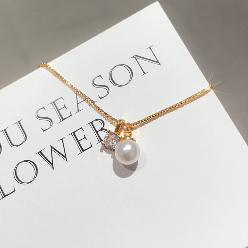 Luxury Jewelry Designer Jewelry Korean Version Sparkling Zircon Imitation Pearl Necklace Jewelry For Women Simple Niche High-end Versatile Internet Ce
