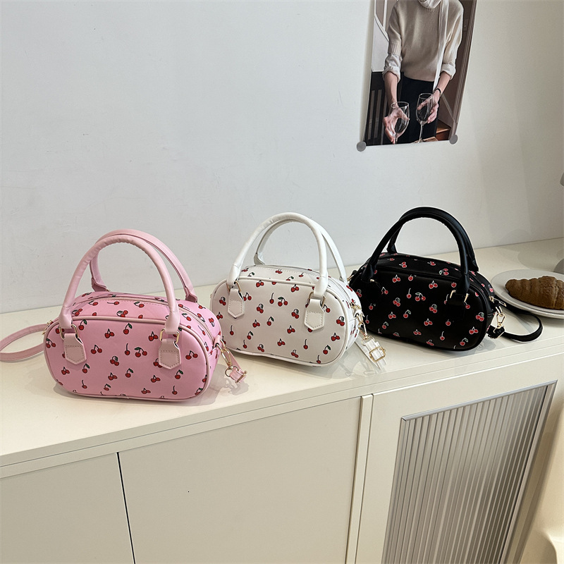 Luxury Brand Designer Bag Fashion Trendy Printed Beautiful Casual Handbag 2025 Summer Popular Versatile New Single Shoulder Crossbody Bag For Women
