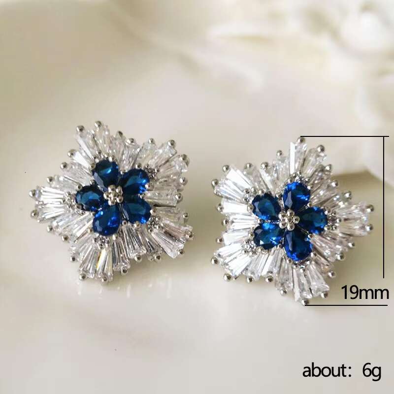 Hot-sale Simple Flower Shaped Design Blue Crystal Earring Women Engagement Party Fashion Zircon Jewelry Stud Earrings