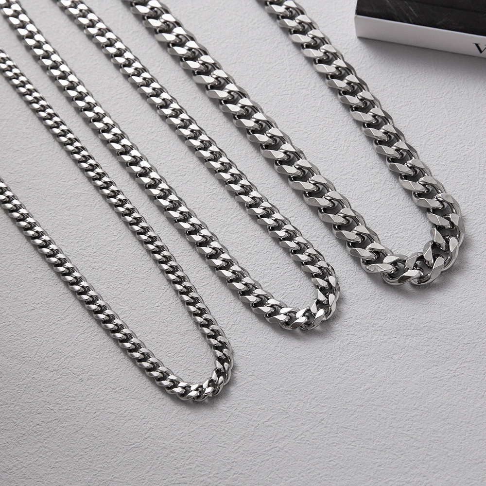 Luxury Jewelry Designer Jewelry European And American Trendy Brand Necklace For Men Titanium Steel Couple Collarbone Chain Unique Style Accessories No