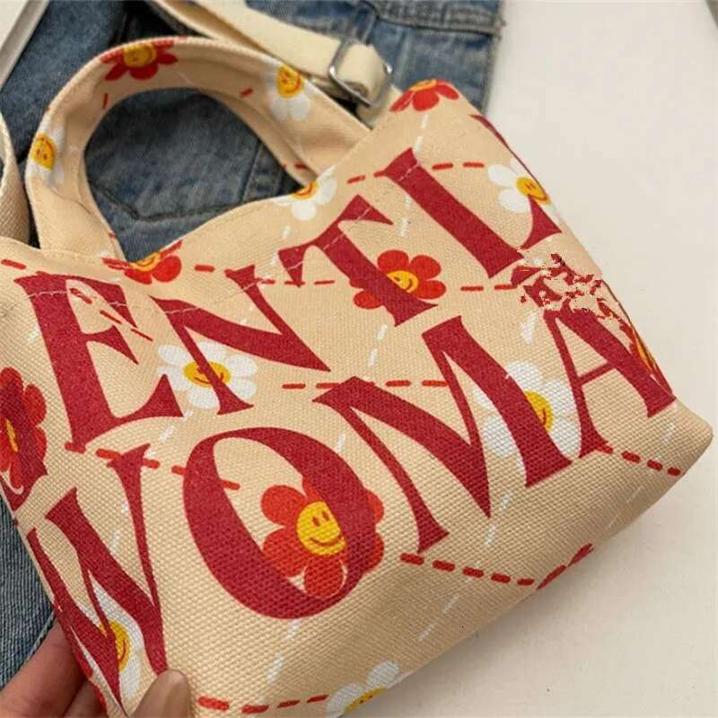 Gentle Woman Letter Printing Small Tote Street Trendy Canvas Mini Handbag Shoulder Versatile Teen Women Crossbody Bag,