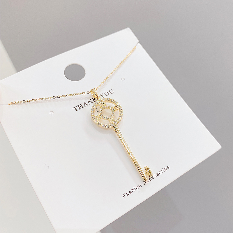 Luxury Jewelry Designer Jewelry Cross-border Source Key Necklace For Women New Style Personalized Micro-inlaid Zircon Lock Head Clavicle Chain Fashion