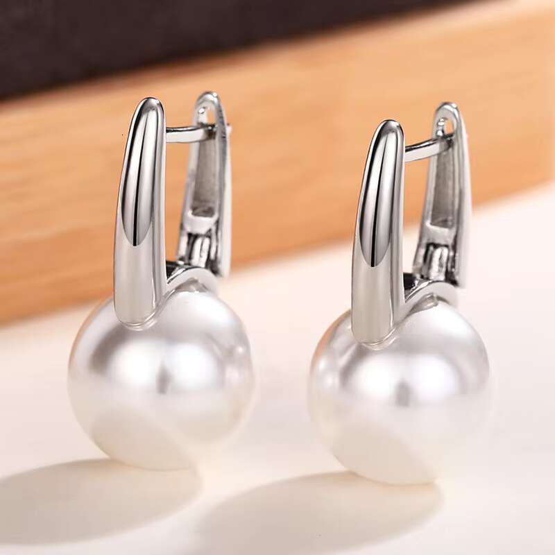 Simple Elegant Simulate Pearl Earrings for Women Metal Silver Color Fashion Versatile Ladys Ear New Fashion Ear Jewelry