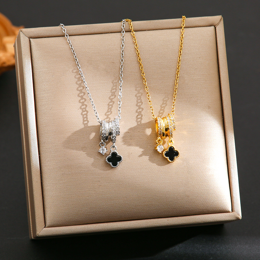 Luxury Jewelry Designer Jewelry Cross-border Hot Sale Black Four-leaf Clover Pendant Necklace High-end Light Luxury Simple Versatile Micro-inlaid Zirc