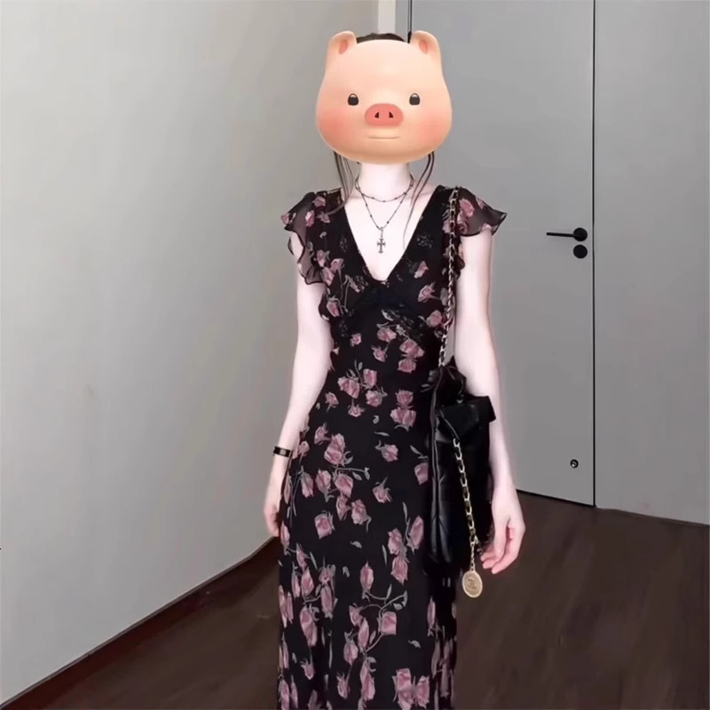 2025 Summer New Women's Skirt Black V Fashion Collar Rose Dress Summer New Elegant Waist Lace Sleeve Chiffon Long Dress Luxury Style Designer Dre