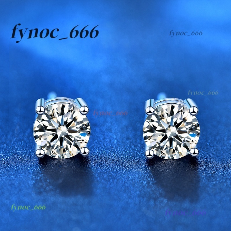 Moissanite Gemstone Stud Earrings for Women Classic Four Claw Design Solid 925 Sterling Silver Solitaire Party Fine Jewelry