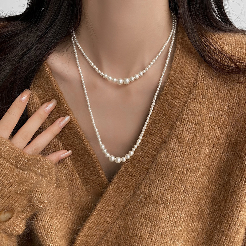 Luxury Jewelry Designer Jewelry Autumn Winter Korean Style Gentle Long Pearl Necklace Vintage Fashionable Elegant Sweater Chain Light Luxury High-end 