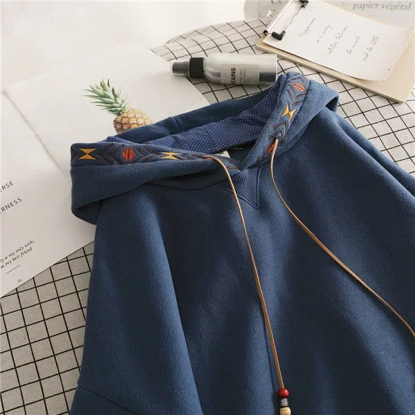 Winter 2023 Hooded Versatile Sweatshirt Loose Fit Korean Style Top Layered Clothing Comfortable Warm Thick Womens Hoodie 250707