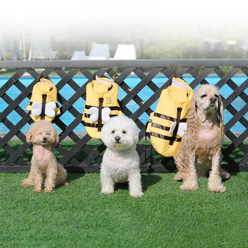 Summer Little Bee Dog Swimsuit Waterproof Puppy Life Jacket Breathable Dog Clothes Harness Swimming Safety for Dog Pet Supplies 250708