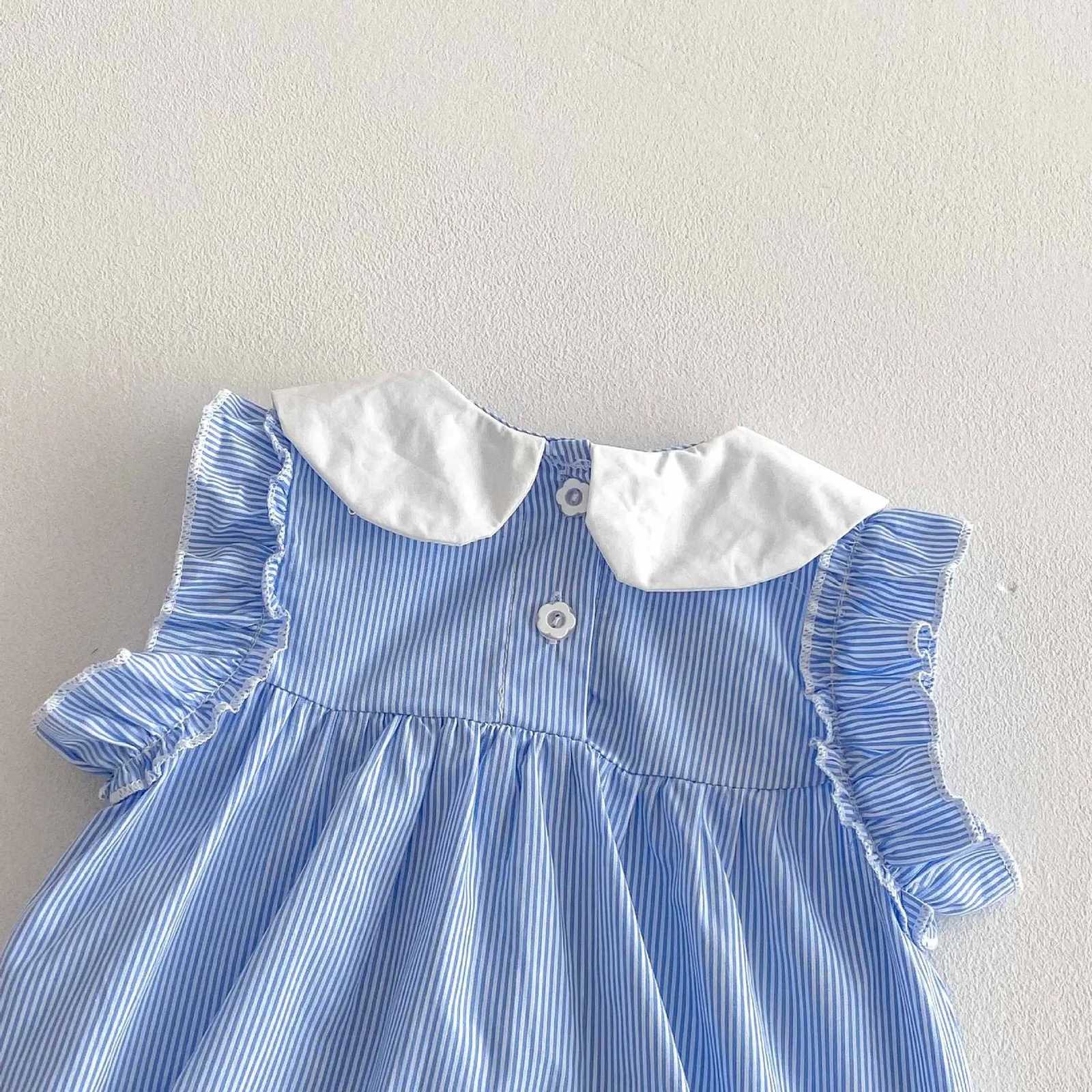 Baby Girl Summer Sleeveless Romper A-Class Cotton Blue White Stripe Peter Pan Collar Flower Applique Fresh Sweet Bodysuit Z250712