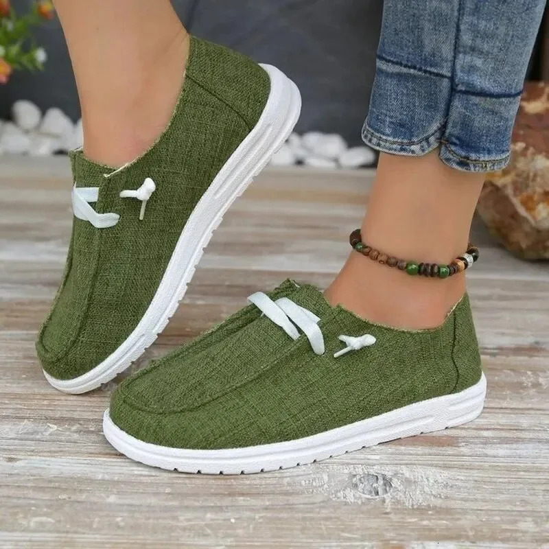 Comfortable Casual Shoes Lightweigh Mens Canvas Shoes For Men Women Slip-On Fashion Flat Loafers Shoes 250708