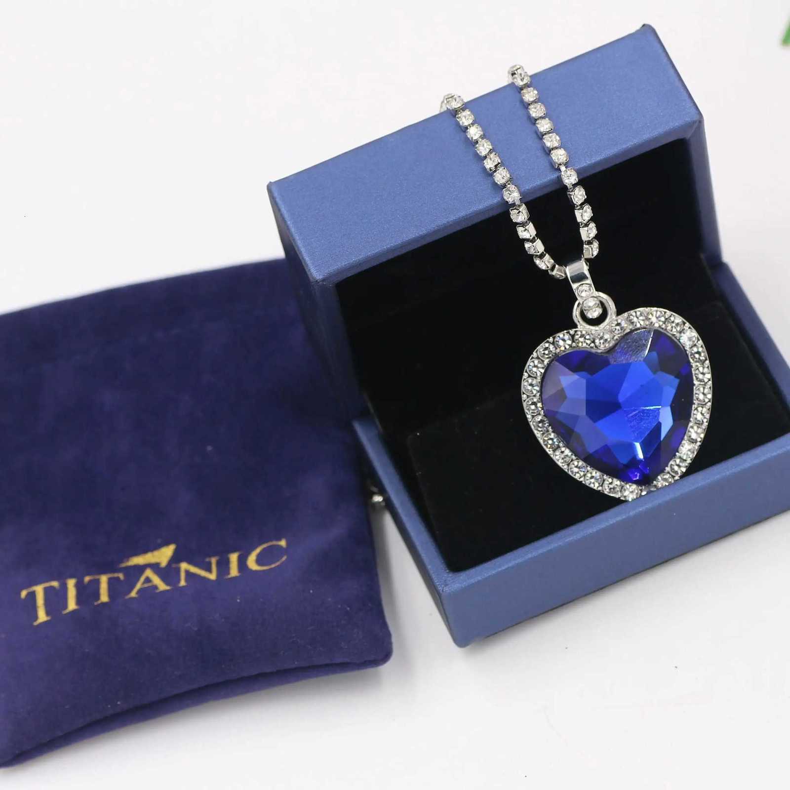 Titanic of Ocean Blue Love Forr Pendant Necklace + Velvet Bag W250712