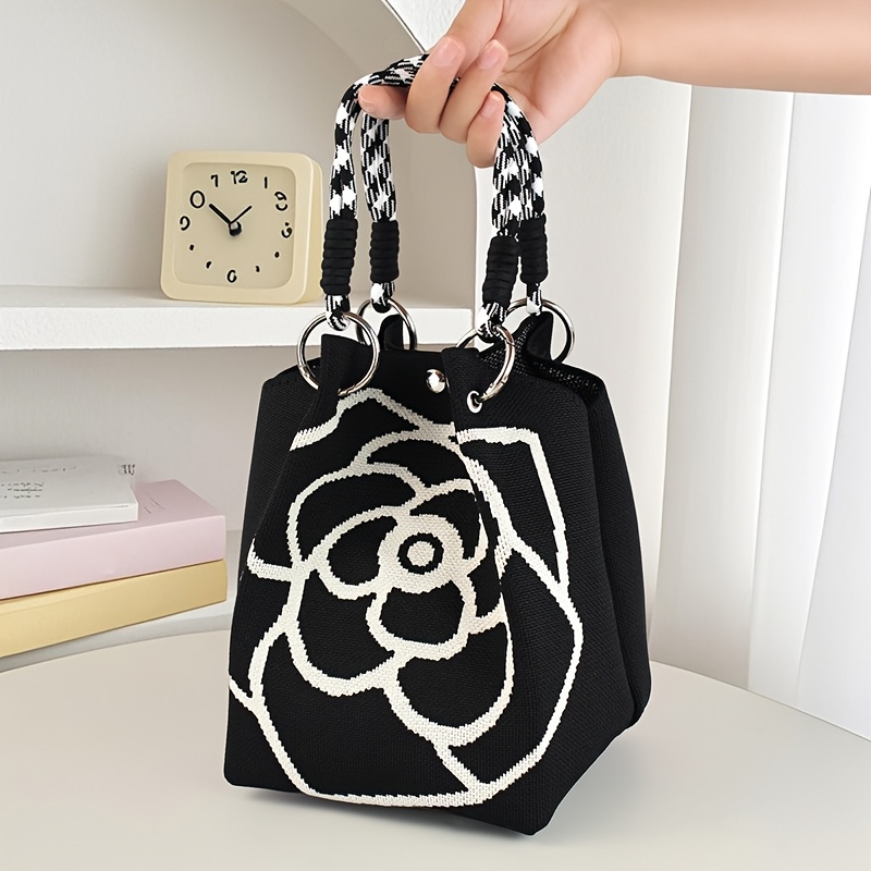 Ladies' floral knitted handbag Shoulder Clutch Bags crossbody Women's tote bag handbag trendy grid tote bag versatile flower hand-held singl