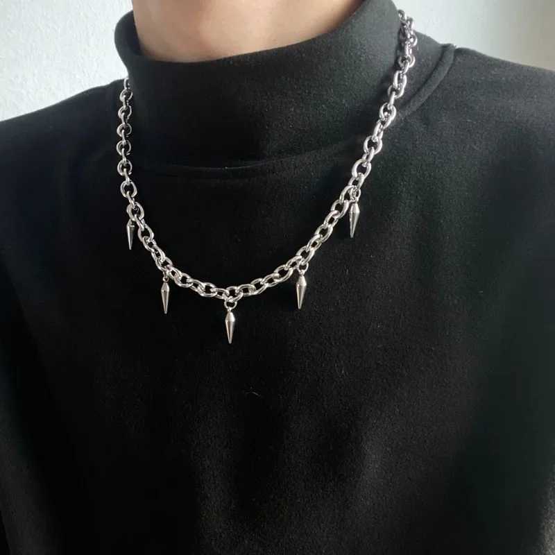 Punk Aesthetic Necklace for Men Titanium Steel Choker Cool Accessories Hip Hop Tassels Rivet Necklaces Pendant Necklace Gift W250712