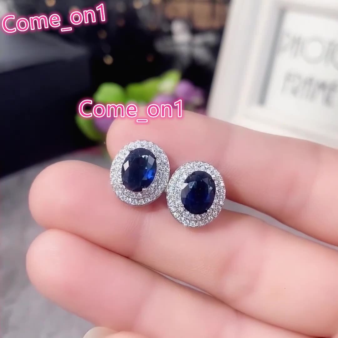 Blue Oval Diamond Stud Earrings Crystal Cubic Zircon Earring for Woman Girls Luxury Party Delicate Jewelry Gift Wholesale