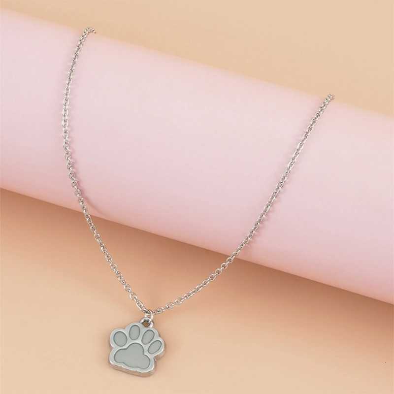 New Luminous Necklace Dog Lovers Cat Dog Paw Necklace Glows in the Dark Night Luminous Gift for Friends W250712