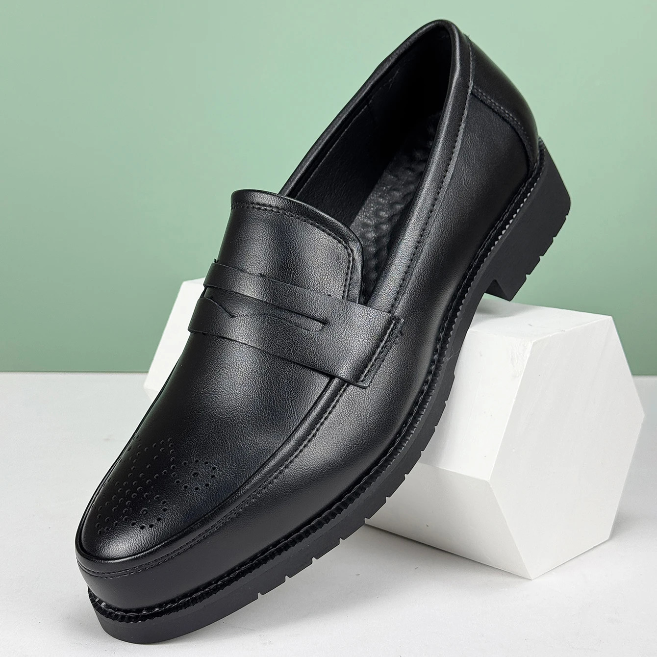 Mens Formal Leather Shoes British Style Oxford Loafers Round Toe Breathable Non-Slip Business Dress Wedding Office Casual Shos 250712